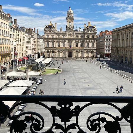 Vue Place Des Terreaux-4 Voyageurs Ліон Екстер'єр фото